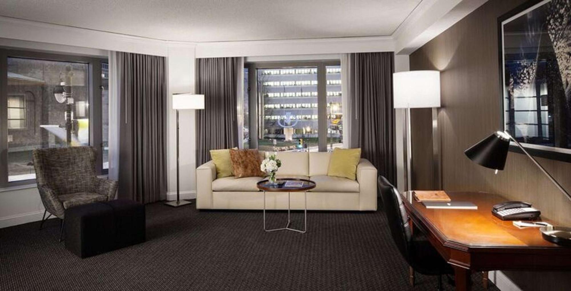מלון The Logan Philadelphia, Curio Collection By Hilton מראה חיצוני תמונה