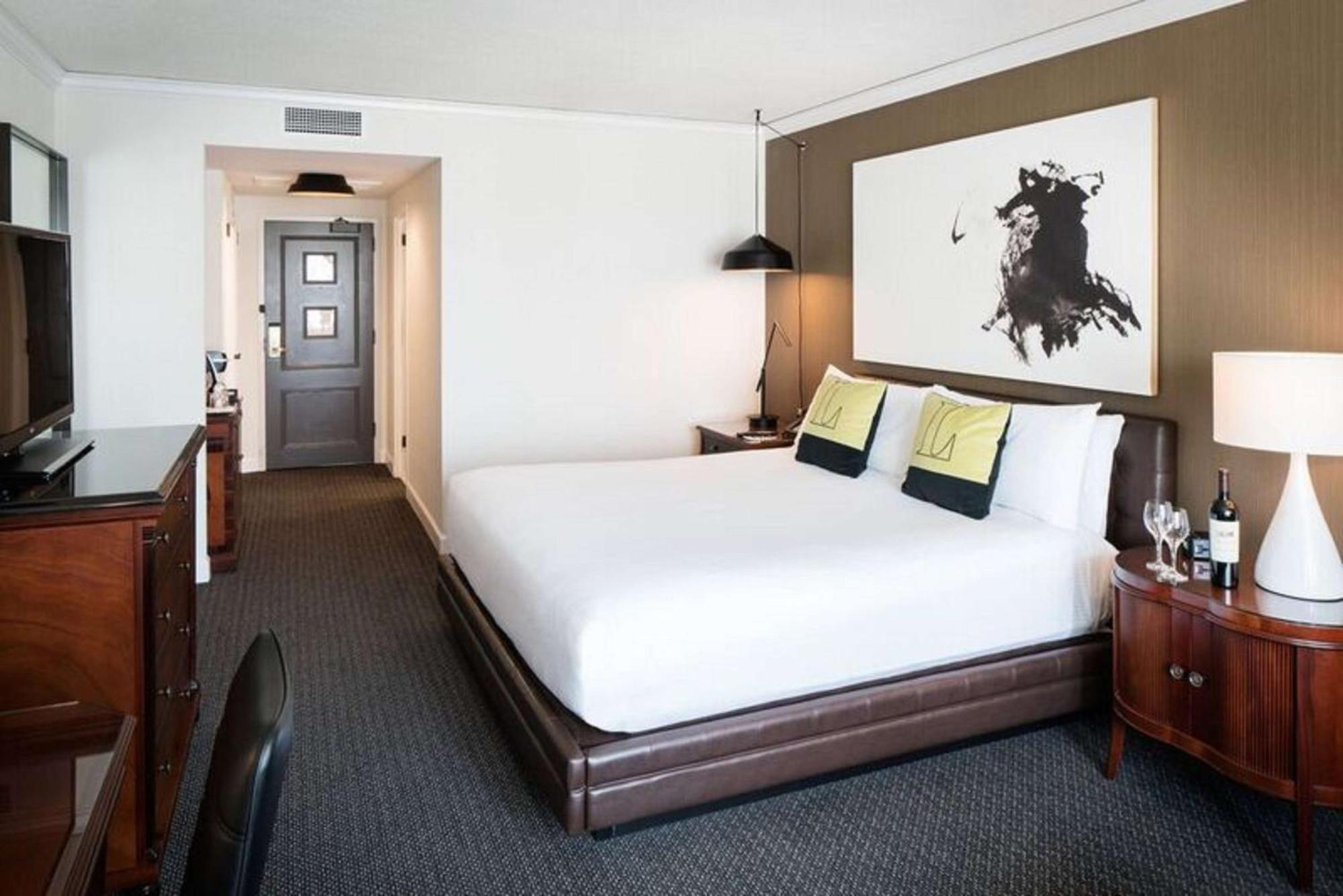 מלון The Logan Philadelphia, Curio Collection By Hilton מראה חיצוני תמונה