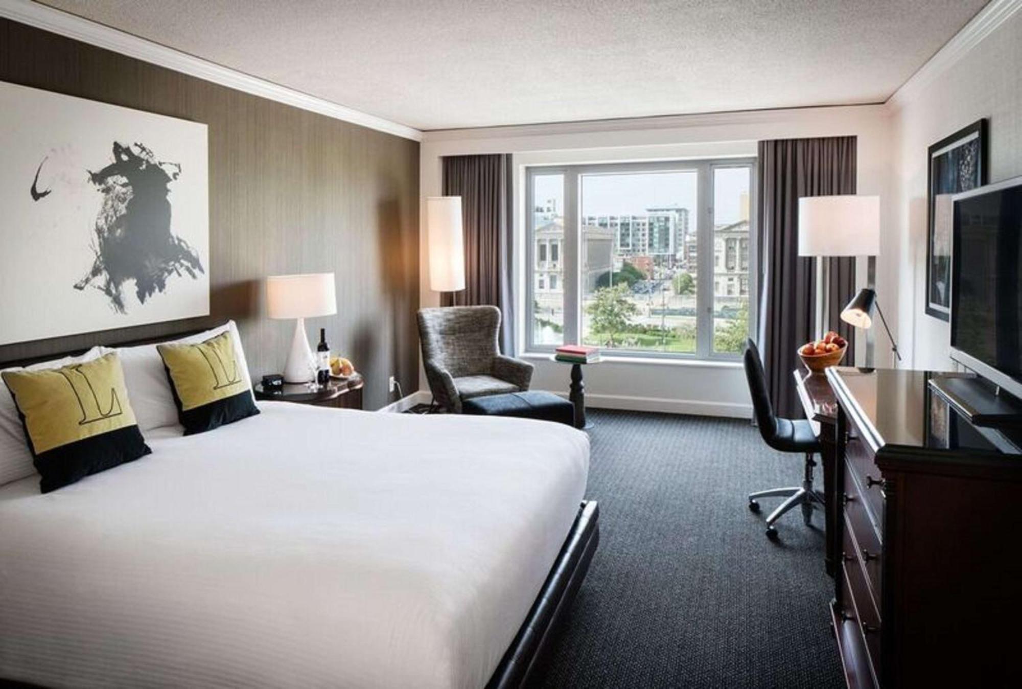 מלון The Logan Philadelphia, Curio Collection By Hilton מראה חיצוני תמונה