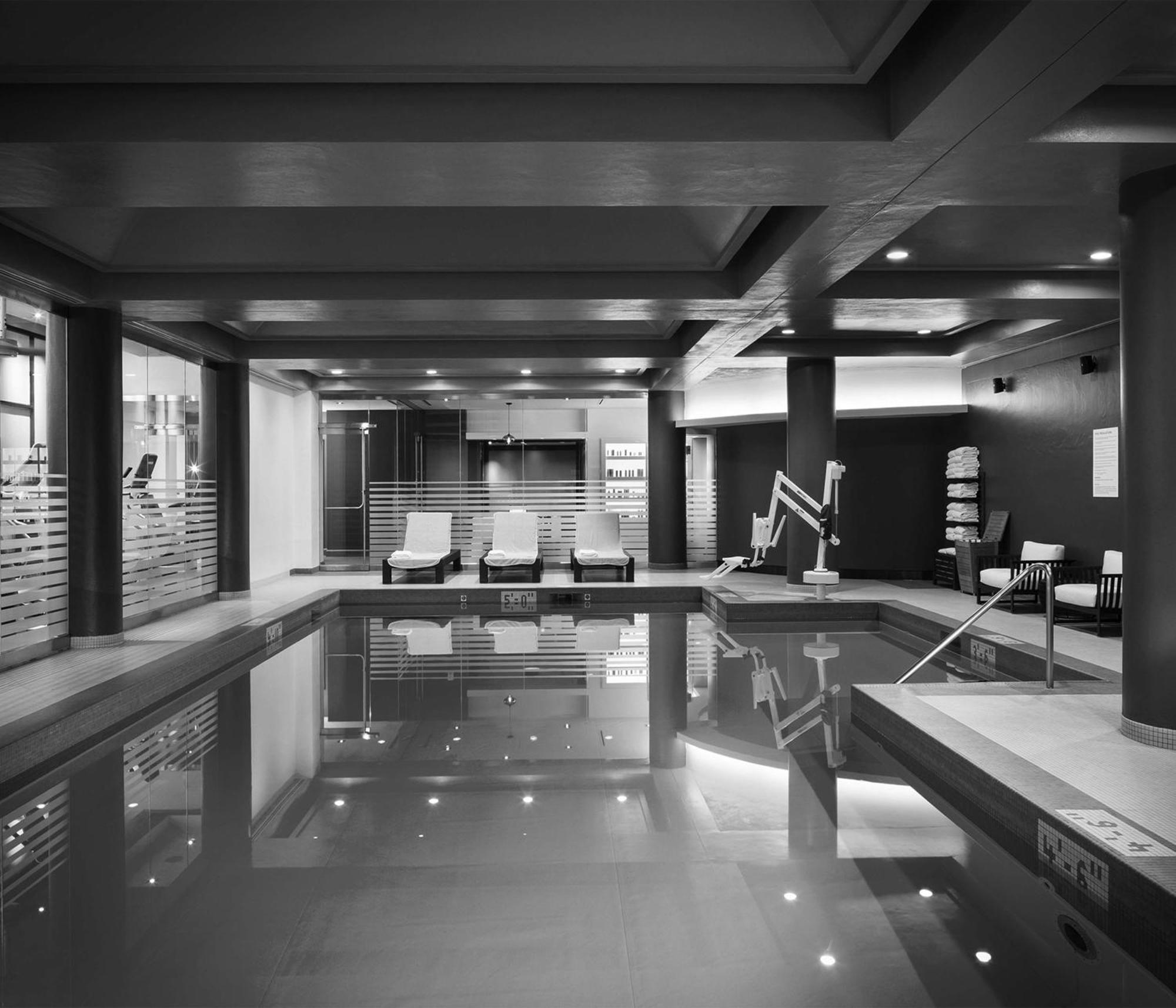 מלון The Logan Philadelphia, Curio Collection By Hilton מראה חיצוני תמונה